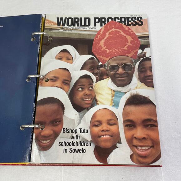 Vintage 1986 World Progress Yearbook Binder Spring Winter Summer Fall Collection - Picture 5 of 6